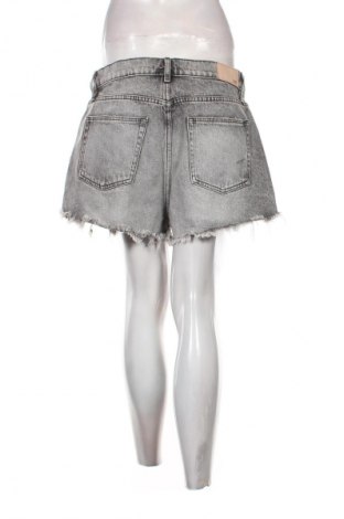 Damen Shorts Zara, Größe XL, Farbe Schwarz, Preis 8,18 €