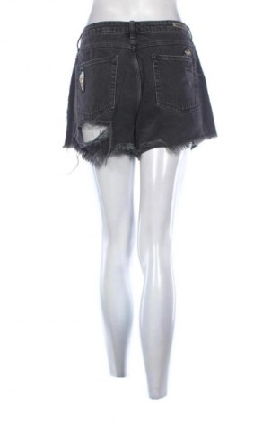 Damen Shorts Zara Trafaluc, Größe M, Farbe Grau, Preis 8,00 €
