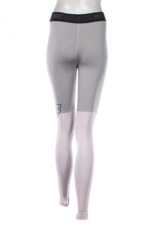 Dámske legíny  Nike, Veľkosť S, Farba Viacfarebná, Cena  17,39 €