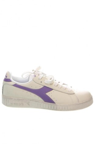 Női cipők Diadora, Méret 38, Szín Ekrü
, Ár 54 599 Ft