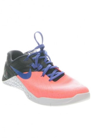 Încălțăminte de damă Nike, Mărime 40, Culoare Multicolor, Preț 564,99 Lei