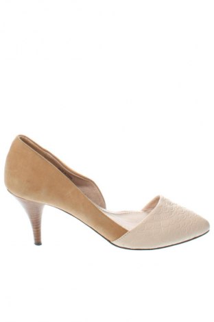 Damenschuhe Vince Camuto, Größe 39, Farbe Mehrfarbig, Preis 31,68 €