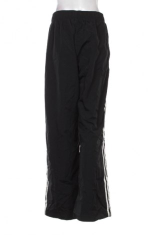 Dámske nohavice Adidas Originals, Veľkosť XL, Farba Čierna, Cena  72,95 €