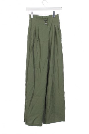 Dámske nohavice Bershka, Veľkosť XXS, Farba Zelená, Cena  14,83 €