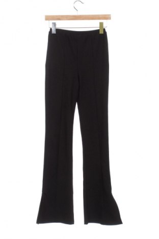 Női nadrág Bershka, Méret XS, Szín Fekete, Ár 5 776 Ft