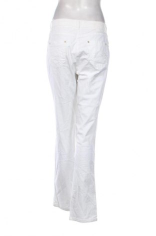 Damenhose Brax, Größe M, Farbe Weiß, Preis 31,82 €