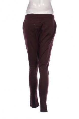 Damskie spodnie Denim Co., Rozmiar M, Kolor Czerwony, Cena 69,26 zł