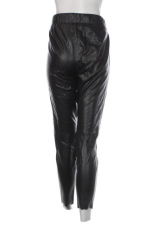 Дамски панталон Gerry Weber, Размер XL, Цвят Черен, Цена 62,00 лв.