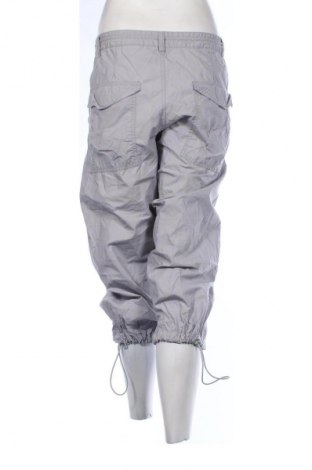 Dámske nohavice H&M Divided, Veľkosť XL, Farba Sivá, Cena  14,77 €