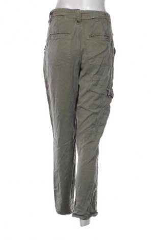 Damskie spodnie H&M L.O.G.G., Rozmiar M, Kolor Zielony, Cena 67,00 zł