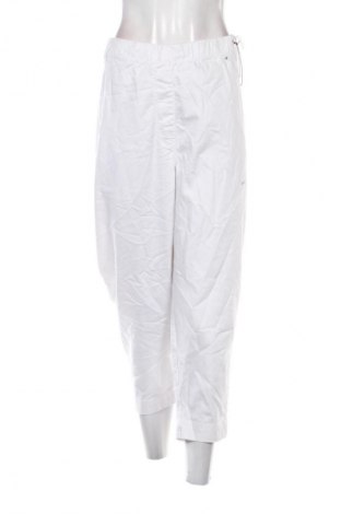 Damskie spodnie Mia Moda, Rozmiar 5XL, Kolor Biały, Cena 86,99 zł