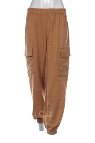 Damenhose Primark, Größe L, Farbe Beige, Preis 23,52 €
