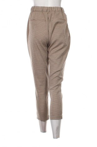 Pantaloni de femei Pull&Bear, Mărime M, Culoare Multicolor, Preț 100,99 Lei