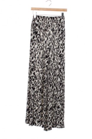 Damenhose Reserved, Größe XS, Farbe Mehrfarbig, Preis 15,00 €
