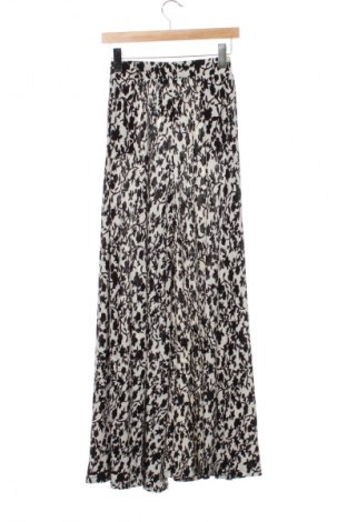 Damenhose Reserved, Größe XS, Farbe Mehrfarbig, Preis 15,00 €