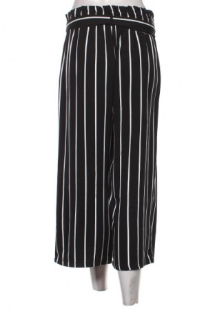 Pantaloni de femei Stradivarius, Mărime M, Culoare Multicolor, Preț 76,00 Lei