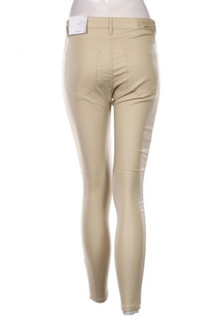 Pantaloni de femei Stradivarius, Mărime M, Culoare Bej, Preț 158,99 Lei