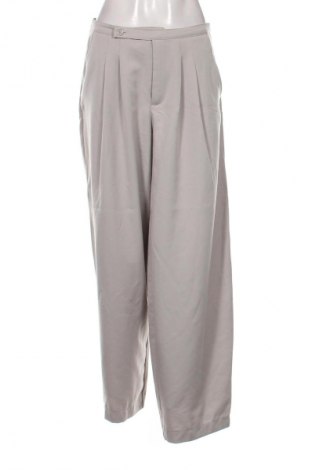 Damenhose Stradivarius, Größe M, Farbe Grau, Preis € 14,83