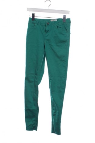 Damenhose Terranova, Größe M, Farbe Grün, Preis 14,91 €