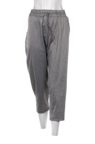 Pantaloni de femei Tissaia, Mărime 4XL, Culoare Multicolor, Preț 18,99 Lei