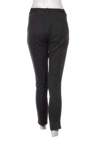 Pantaloni de femei Uniqlo, Mărime M, Culoare Gri, Preț 81,99 Lei
