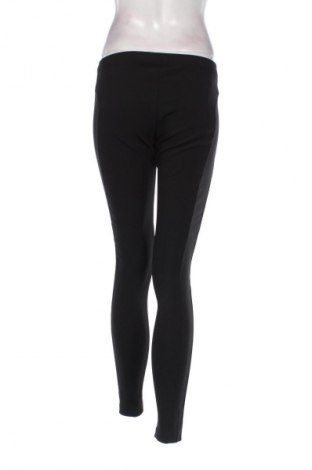 Pantaloni de femei United Colors Of Benetton, Mărime M, Culoare Negru, Preț 107,99 Lei