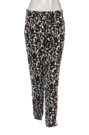 Damenhose Yfl Reserved, Größe M, Farbe Mehrfarbig, Preis 14,83 €