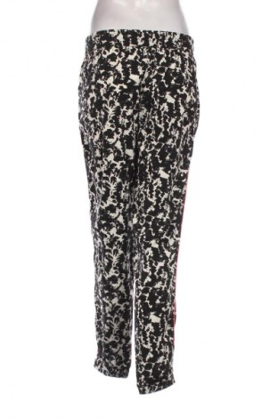 Damenhose Yfl Reserved, Größe M, Farbe Mehrfarbig, Preis 14,83 €
