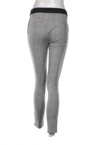 Damenhose Zara, Größe S, Farbe Mehrfarbig, Preis 13,81 €