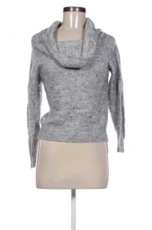 Дамски пуловер H&M Divided, Размер XS, Цвят Сив, Цена 16,99 лв.