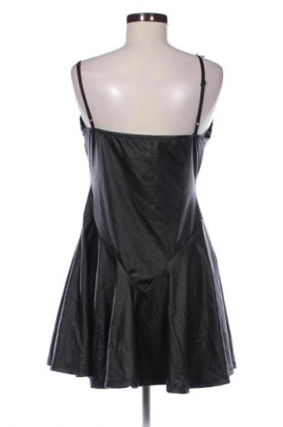 Damski top SHEIN, Rozmiar XL, Kolor Czarny, Cena 67,00 zł