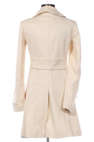 Damenmantel Escada, Größe S, Farbe Ecru, Preis 426,73 €