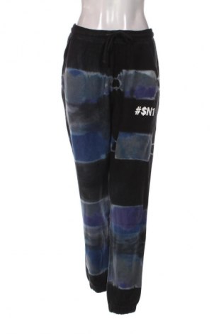 Dámske tepláky Berna, Veľkosť L, Farba Viacfarebná, Cena  43,95 €