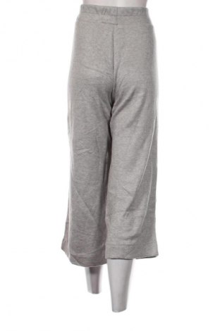 Dámske tepláky By Identity, Veľkosť XL, Farba Sivá, Cena  4,95 €