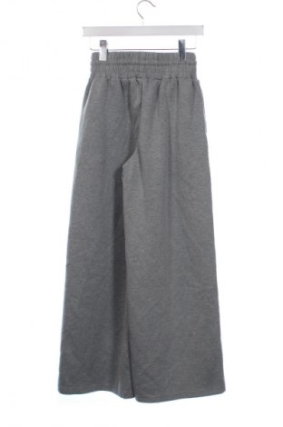 Pantaloni trening de femei Unbranded, Mărime XS, Culoare Gri, Preț 54,99 Lei