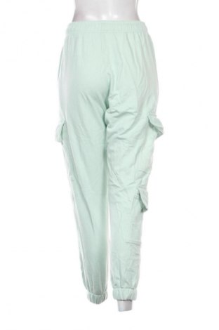 Pantaloni trening de femei Unbranded, Mărime L, Culoare Verde, Preț 70,99 Lei