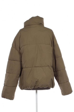 Dámská bunda  Bershka, Velikost L, Barva Béžová, Cena  719,00 Kč