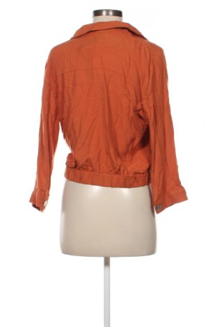 Damenjacke Bershka, Größe L, Farbe Aschrosa, Preis € 39,46