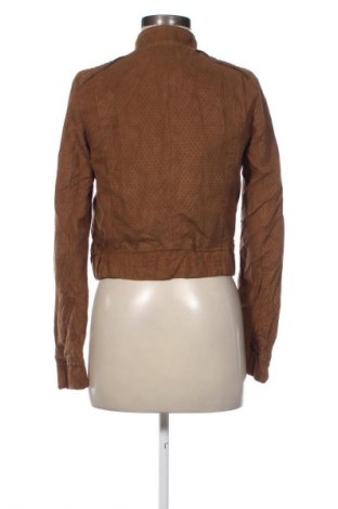 Kurtka damska Bershka, Rozmiar M, Kolor Brązowy, Cena 110,34 zł