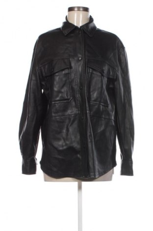 Γυναικείο μπουφάν Bershka, Μέγεθος M, Χρώμα Μαύρο, Τιμή 18,10 €