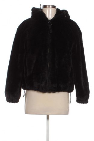 Kurtka damska Bershka, Rozmiar S, Kolor Czarny, Cena 108,99 zł
