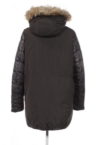 Damenjacke Camel Active, Größe M, Farbe Grau, Preis 61,99 €