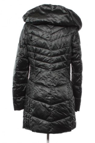 Damenjacke District, Größe M, Farbe Grün, Preis € 26,99