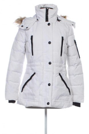 Дамско яке Guess, Размер M, Цвят Бял, Цена 137,99 лв.