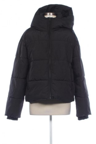 Dámska bunda  Stradivarius, Veľkosť L, Farba Čierna, Cena  29,67 €