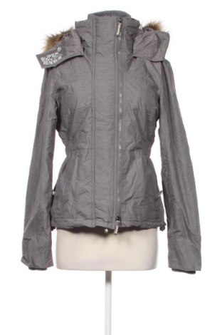 Дамско яке Superdry, Размер S, Цвят Сив, Цена 82,99 лв.