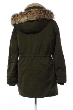 Dámska bunda  Zara Trafaluc, Veľkosť M, Farba Zelená, Cena  15,95 €