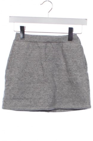 Dziecięca spódnica Uniqlo, Rozmiar 7-8y/ 128-134 cm, Kolor Szary, Cena 22,99 zł