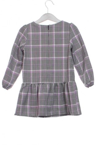 Kinderkleid Trendyol, Größe 3-4y/ 104-110 cm, Farbe Mehrfarbig, Preis € 13,81