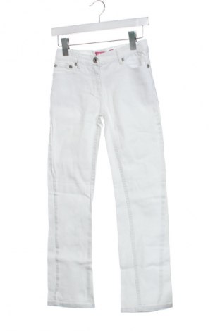 Dziecięce jeansy Arrival, Rozmiar 10-11y/ 146-152 cm, Kolor Biały, Cena 94,38 zł